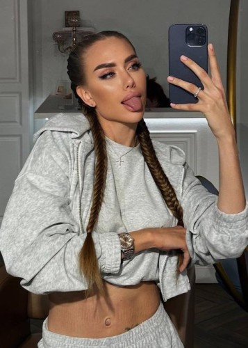 Ника, Г. Ачинск